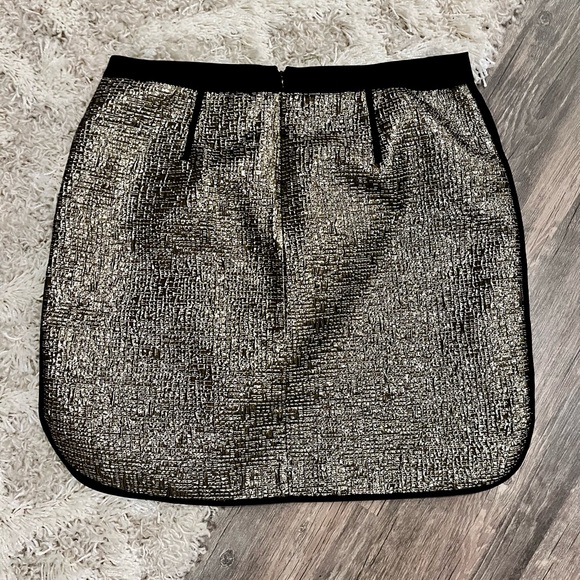 Metaphor size 8 Gold/Black thread mini skirt Christmas or New Year’s Eve - Picture 3 of 4